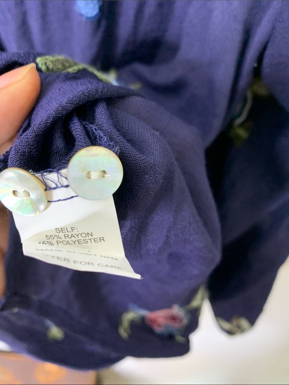 fig and flower Navy Floral Embroidered lightweight Button-Front Blouse 1X - Picture 7 of 14